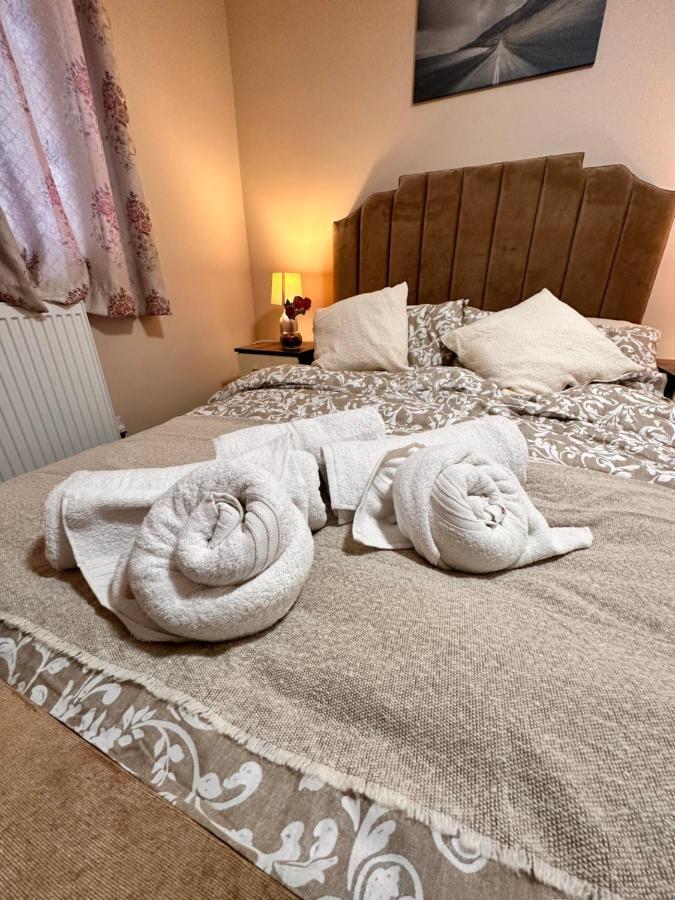 Canary Wharf Single Double And En-Suite Rooms Londra Dış mekan fotoğraf