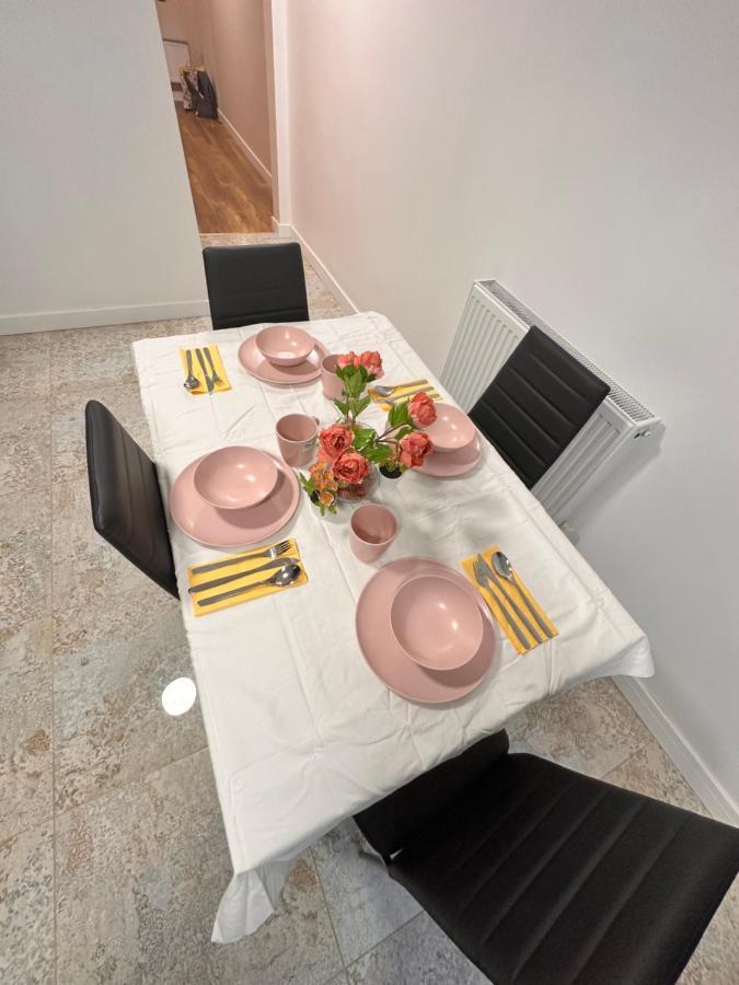 Canary Wharf Single Double And En-Suite Rooms Londra Dış mekan fotoğraf